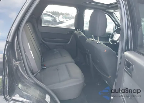 2012 Ford Escape Xlt z USA, uszkodzony, nr VIN 1FMCU0D77CKA32103